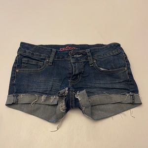 Refuge Shorts Sz 2